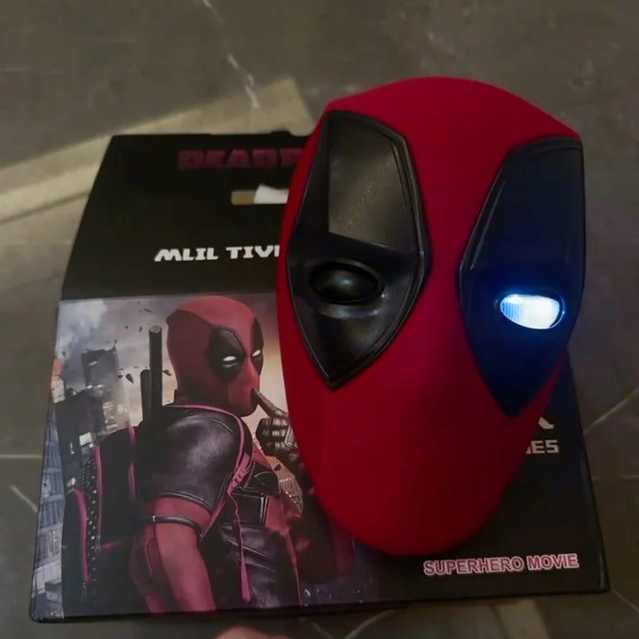 Deadpool Led Mask 2_713da1ca-826e-4e3d-a8a3-5e69c54f1af2.jpg?v=1727429161&width=720